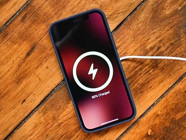 定远苹果手机维修分享iPhone 12可以随便充电吗 